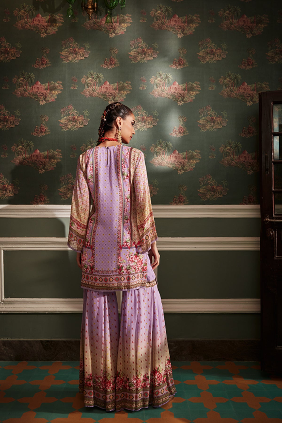 Zareen Gharara Set