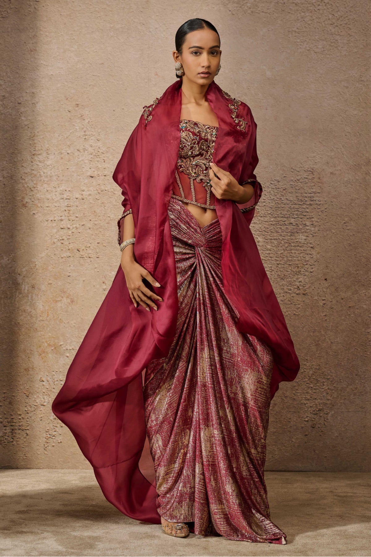 Signature Embroidered Wine Cape Set