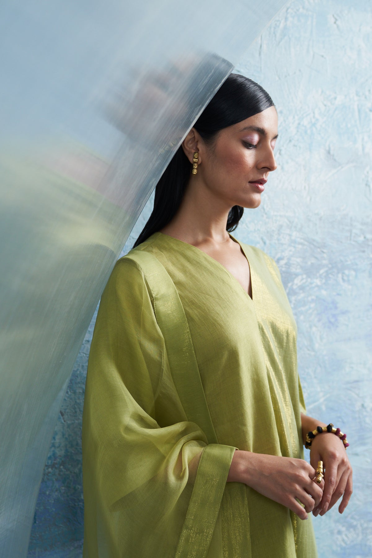 Aura Sheen Green Kurta Set