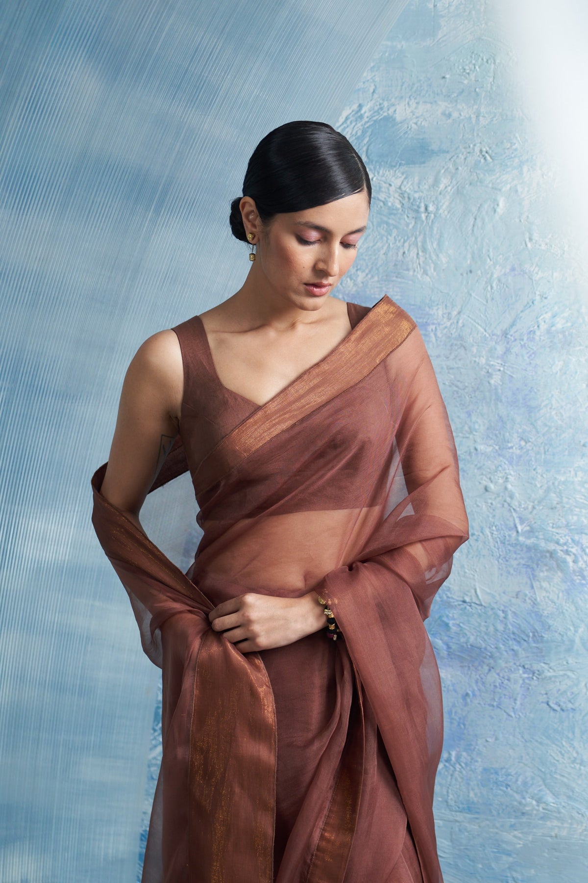 Aura Woody Brown Saree Set