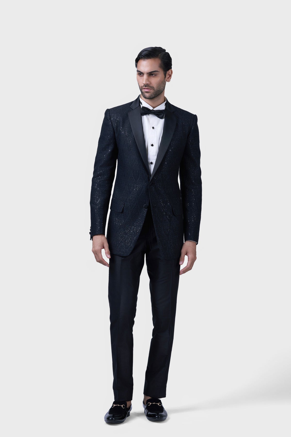 The Mural Butti Tuxedo