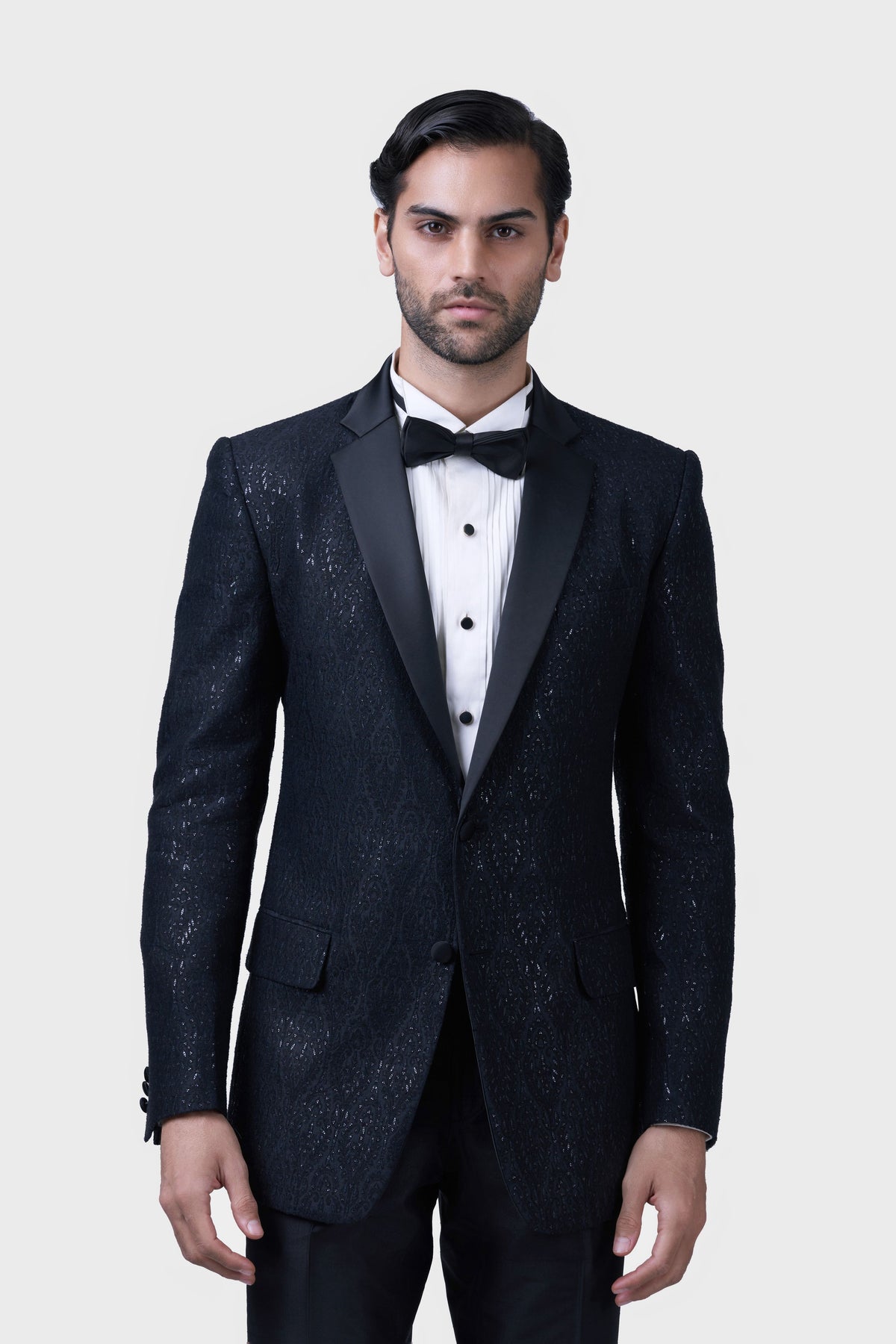 The Mural Butti Tuxedo
