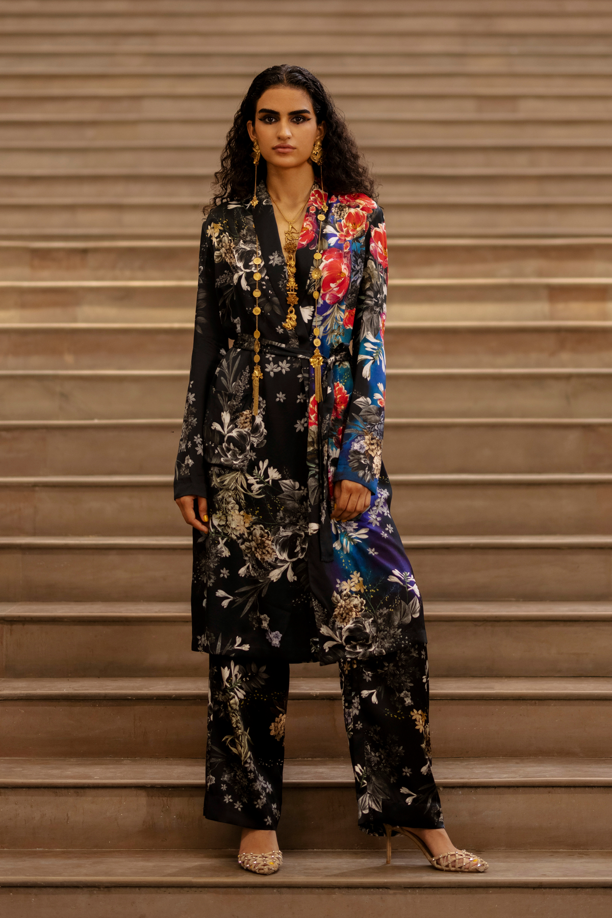 Floral Printed Robe With Trouser