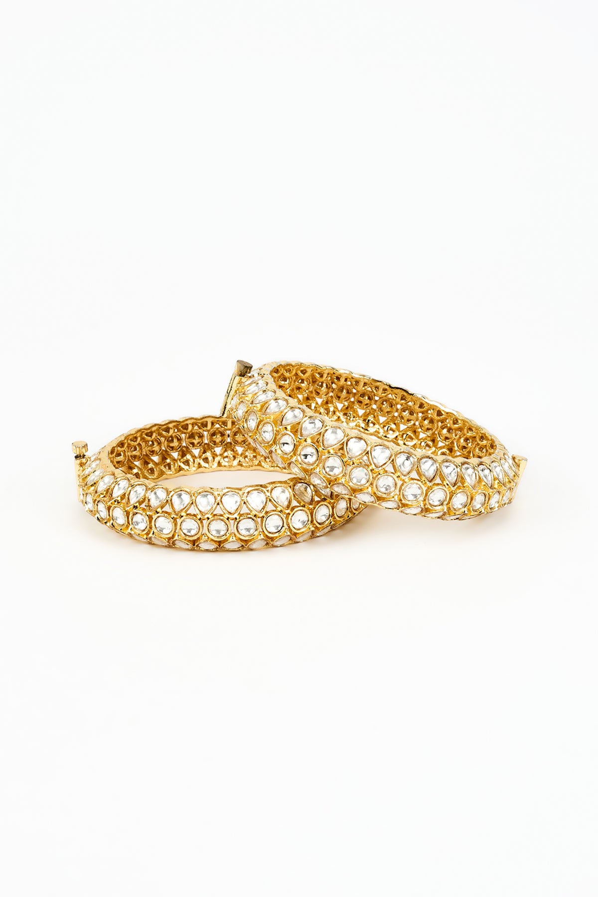 Saadgi Gold Plated Kundan Bangles