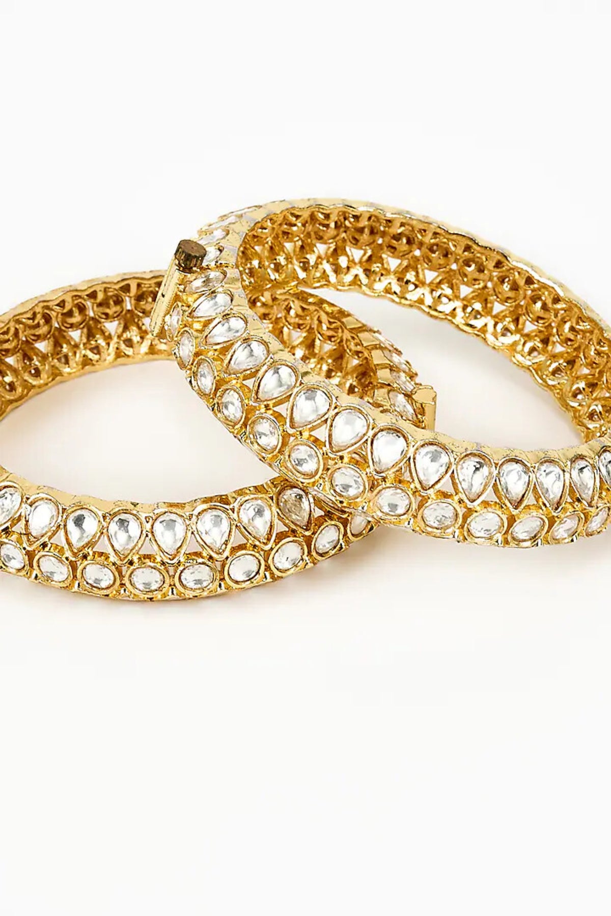 Saadgi Gold Plated Kundan Bangles