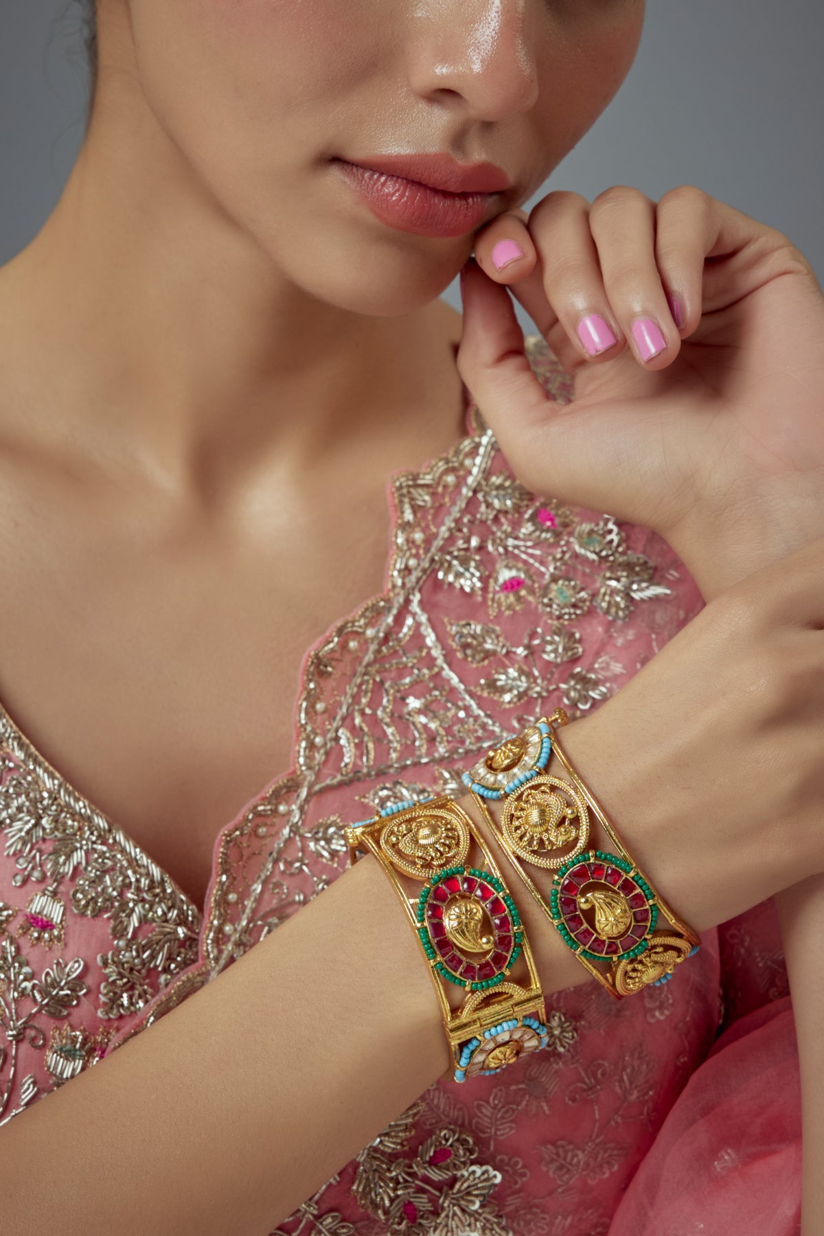Antara Gold Pair of Bangles