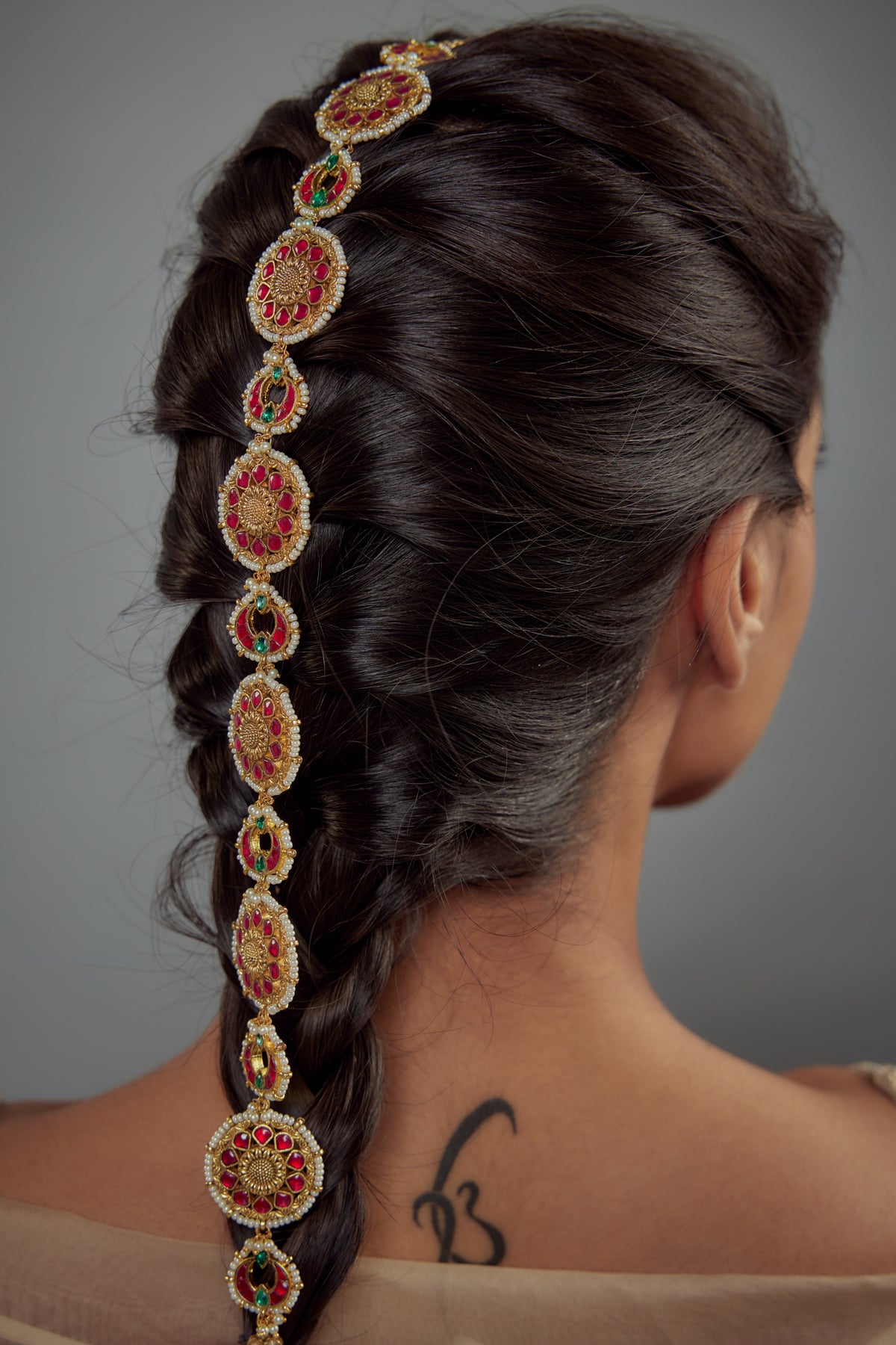 Saadgi Gold Red Polki Maathapatti