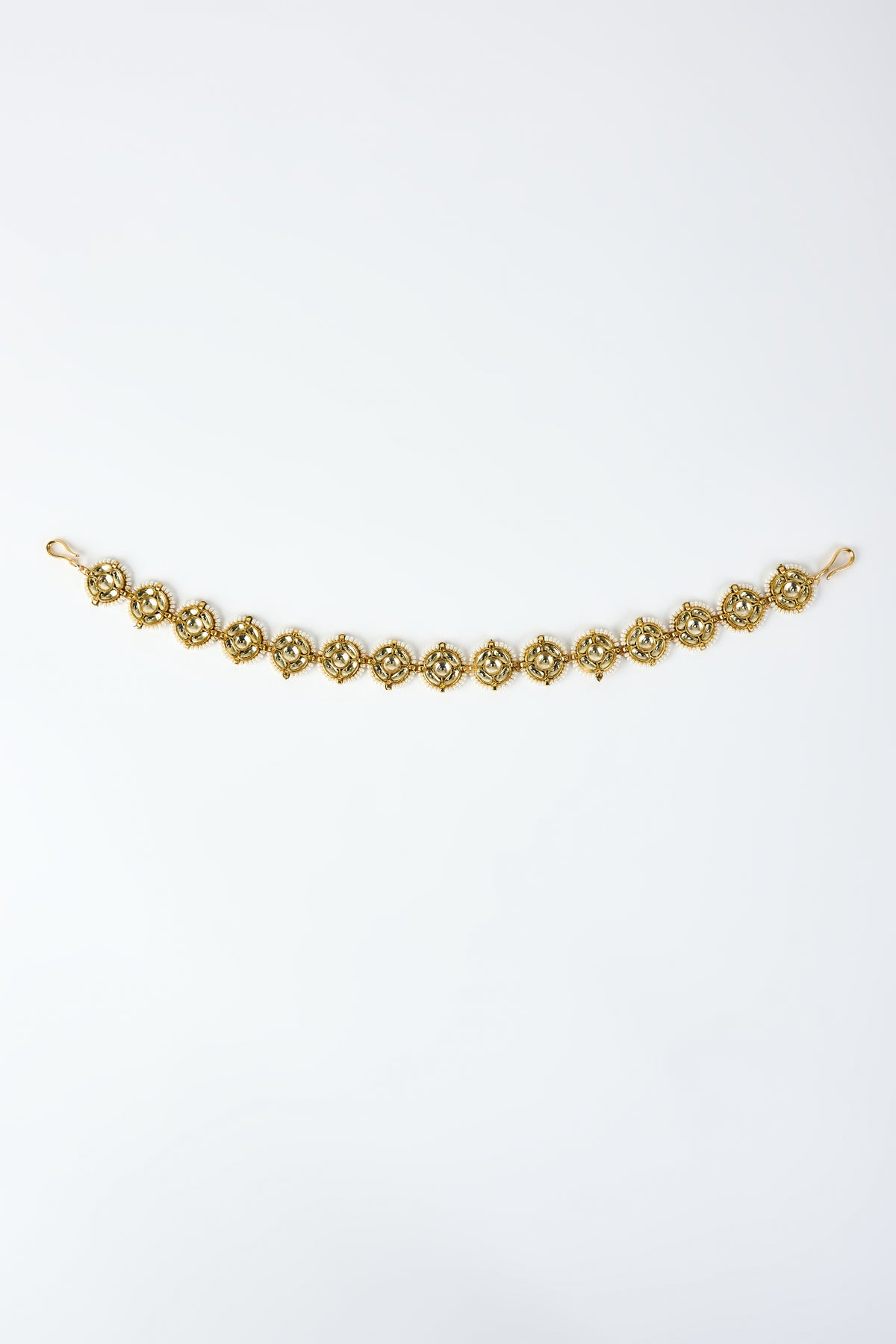 Saadgi Stunning Gold Embellished Maathapatti