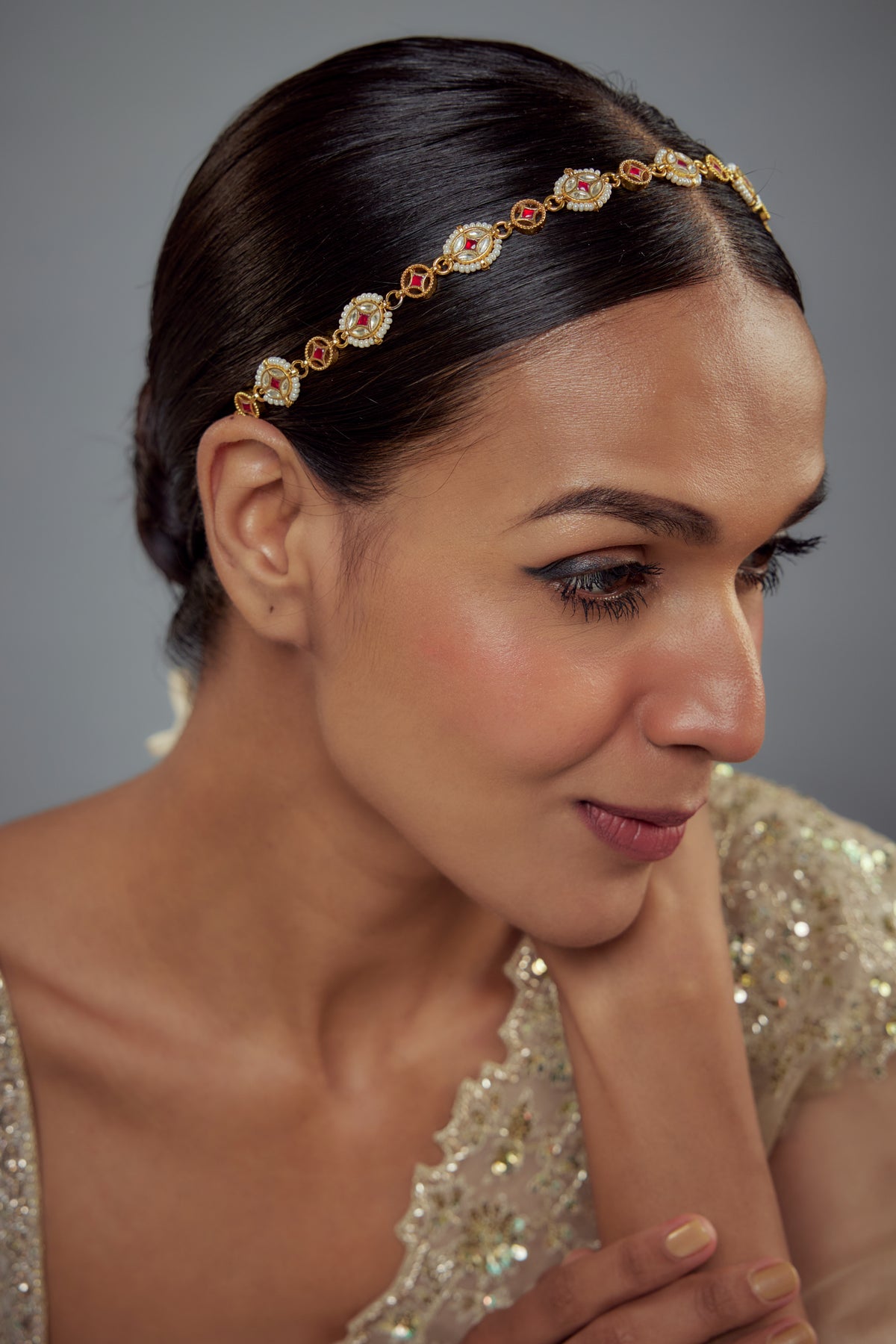 Saadgi Gold Plated Red Maathapatti