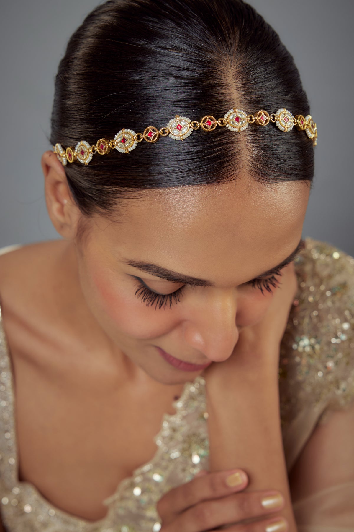 Saadgi Gold Plated Red Maathapatti