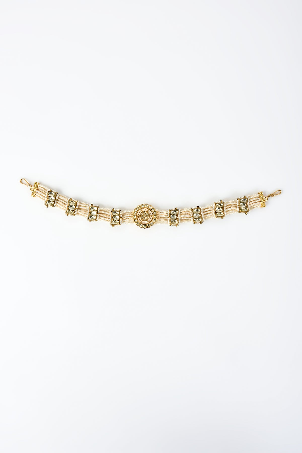Saadgi Gold Plated White Maathapatti