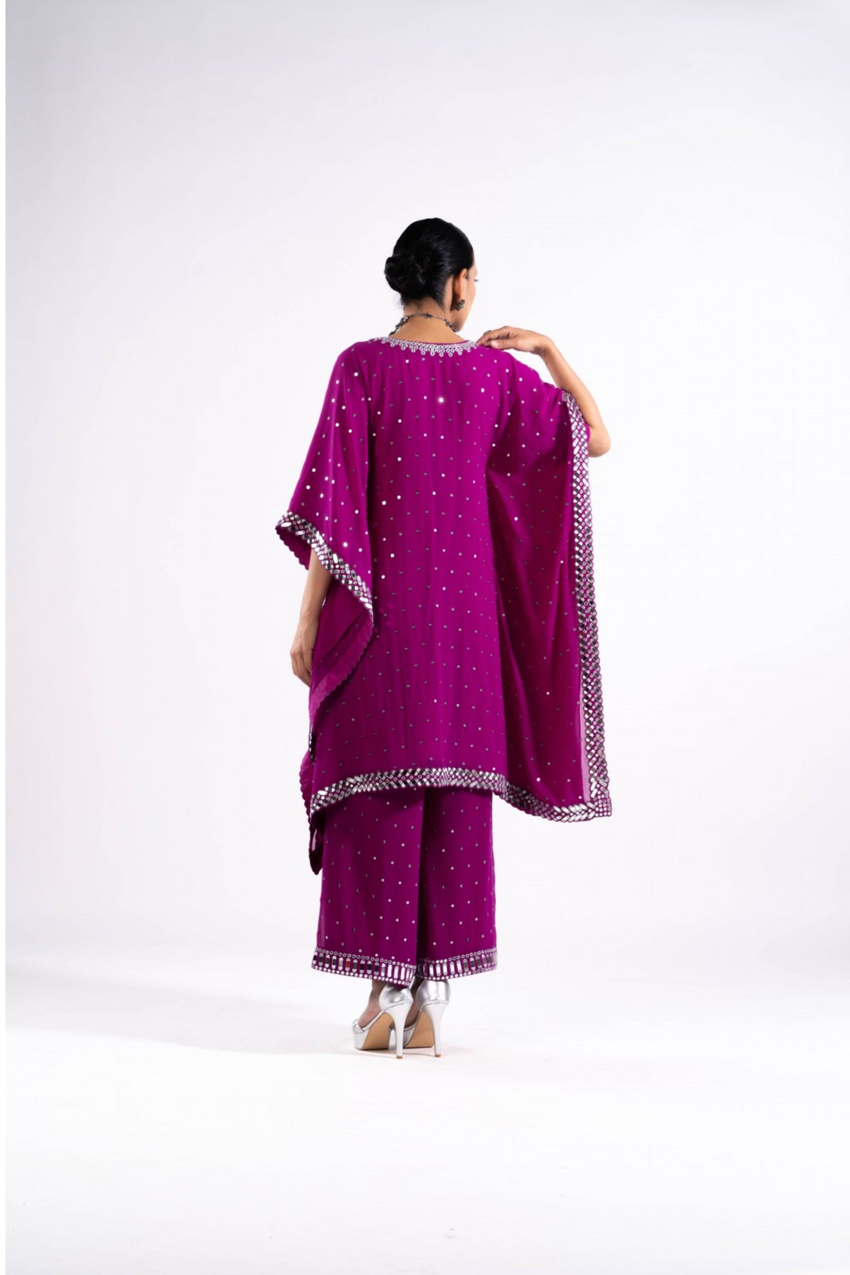 Pop Wine Kaftan Set