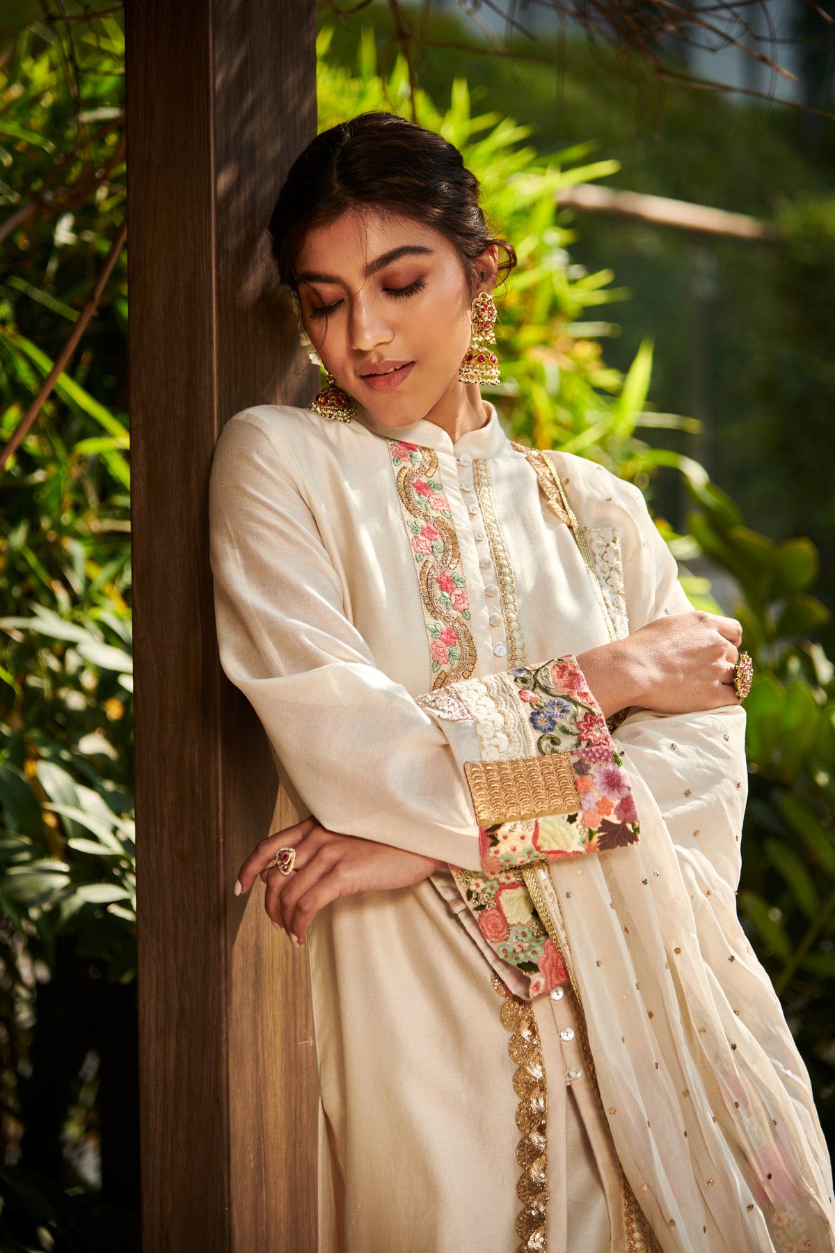 Multi patch ivory front open suit set