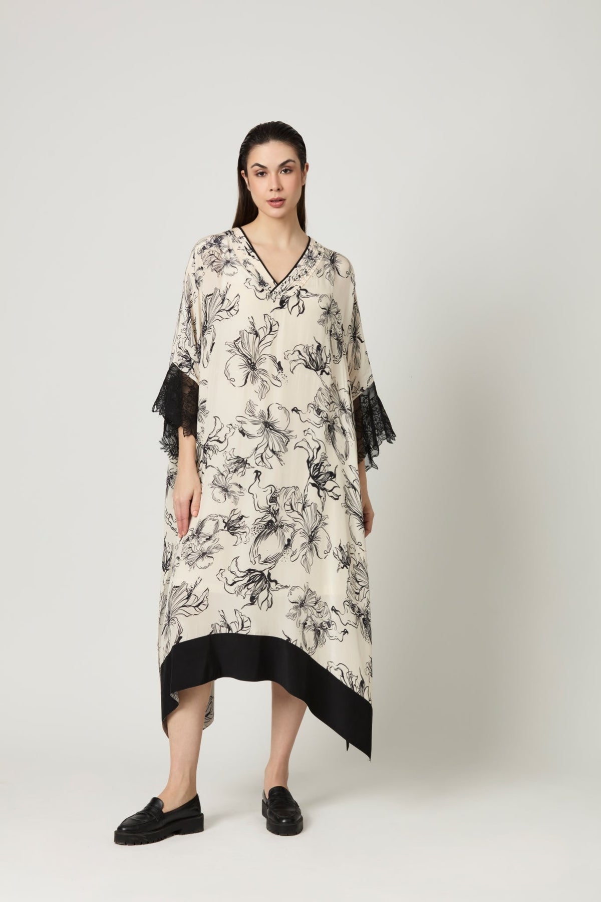 Luna  V Neck Kaftan