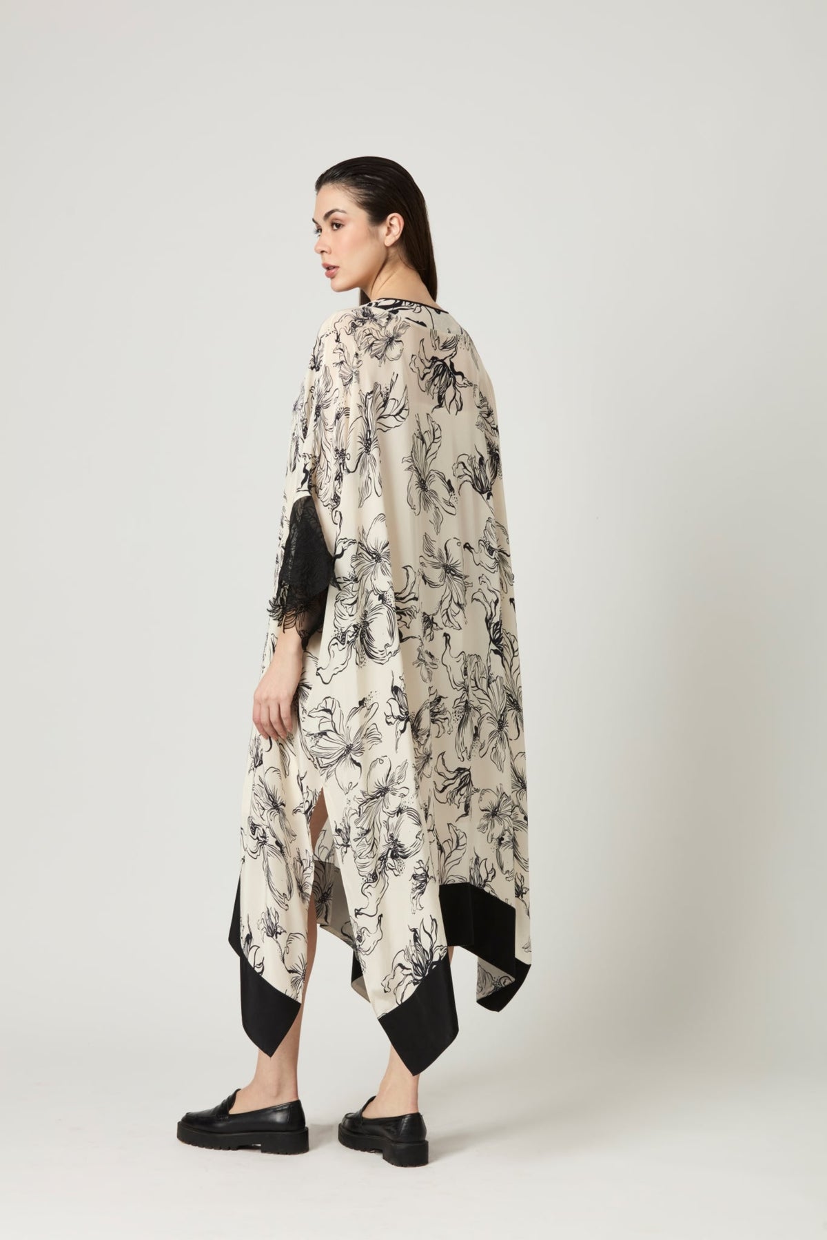 Luna  V Neck Kaftan