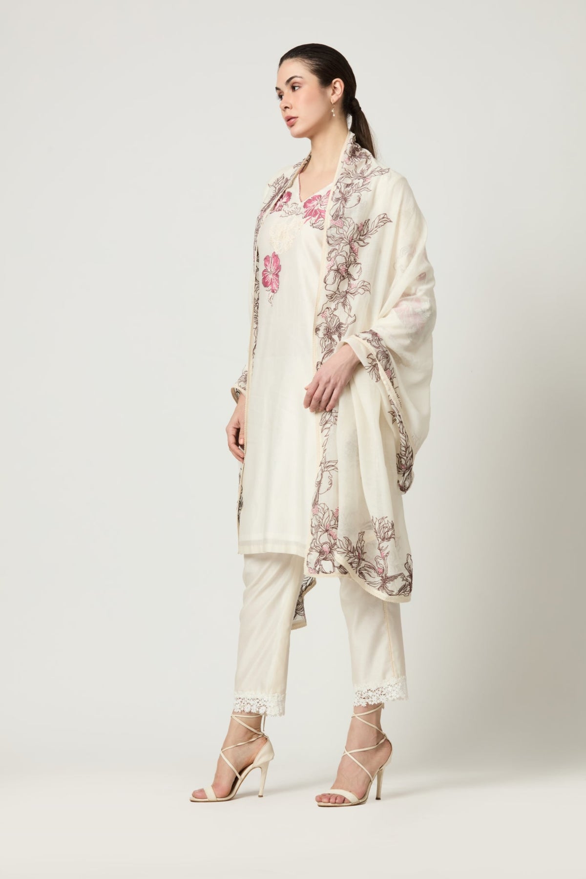 Luna Ivory  Kurta Set