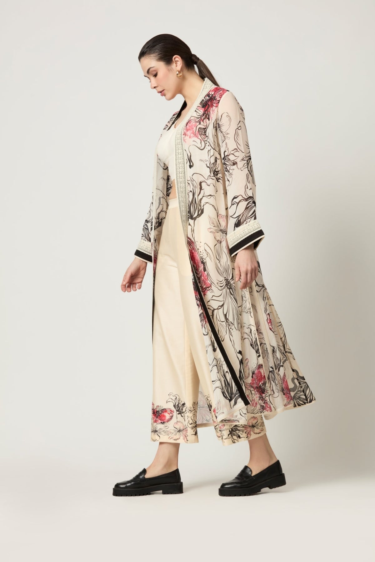 Luna Cape