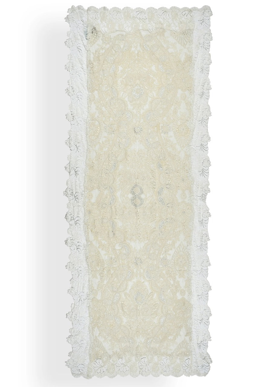 Ivory Flower Bed Stole