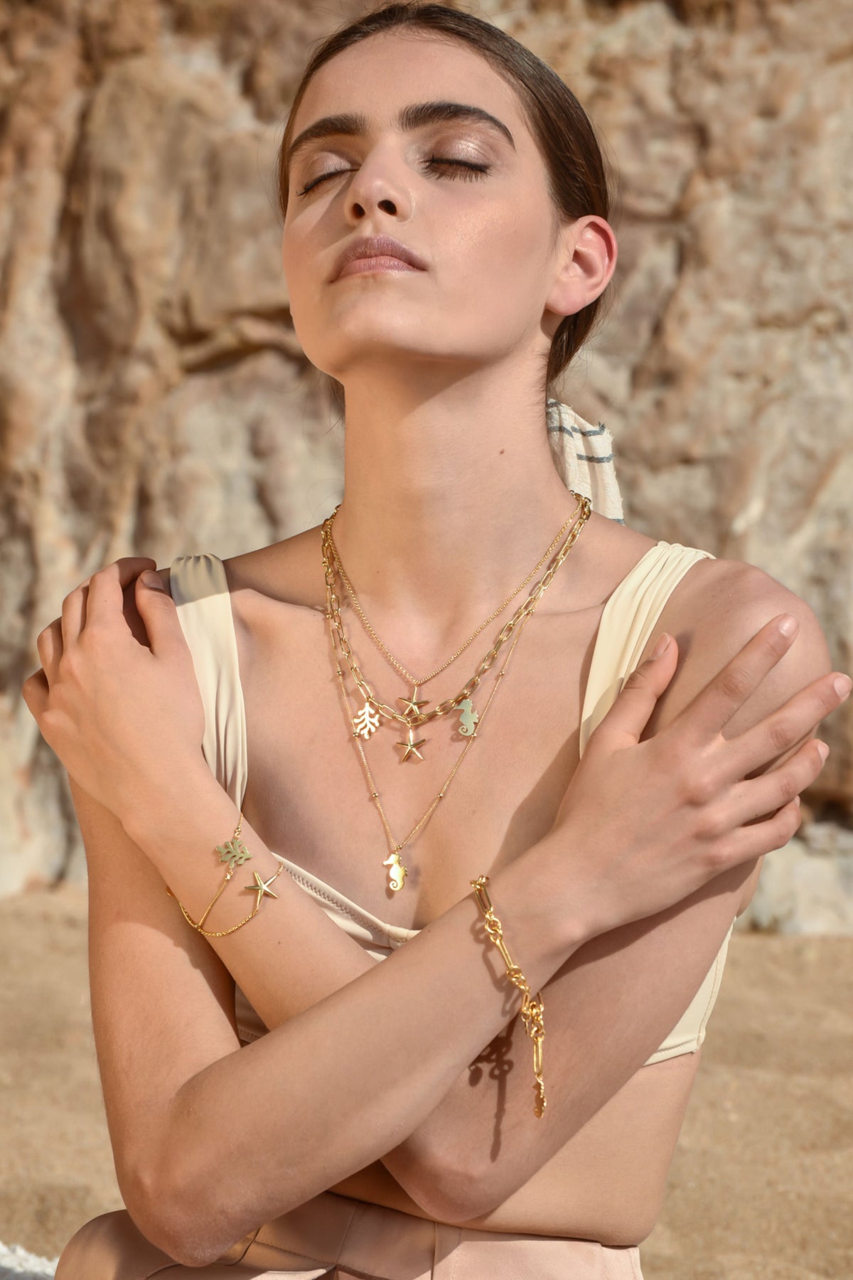 Ester necklace