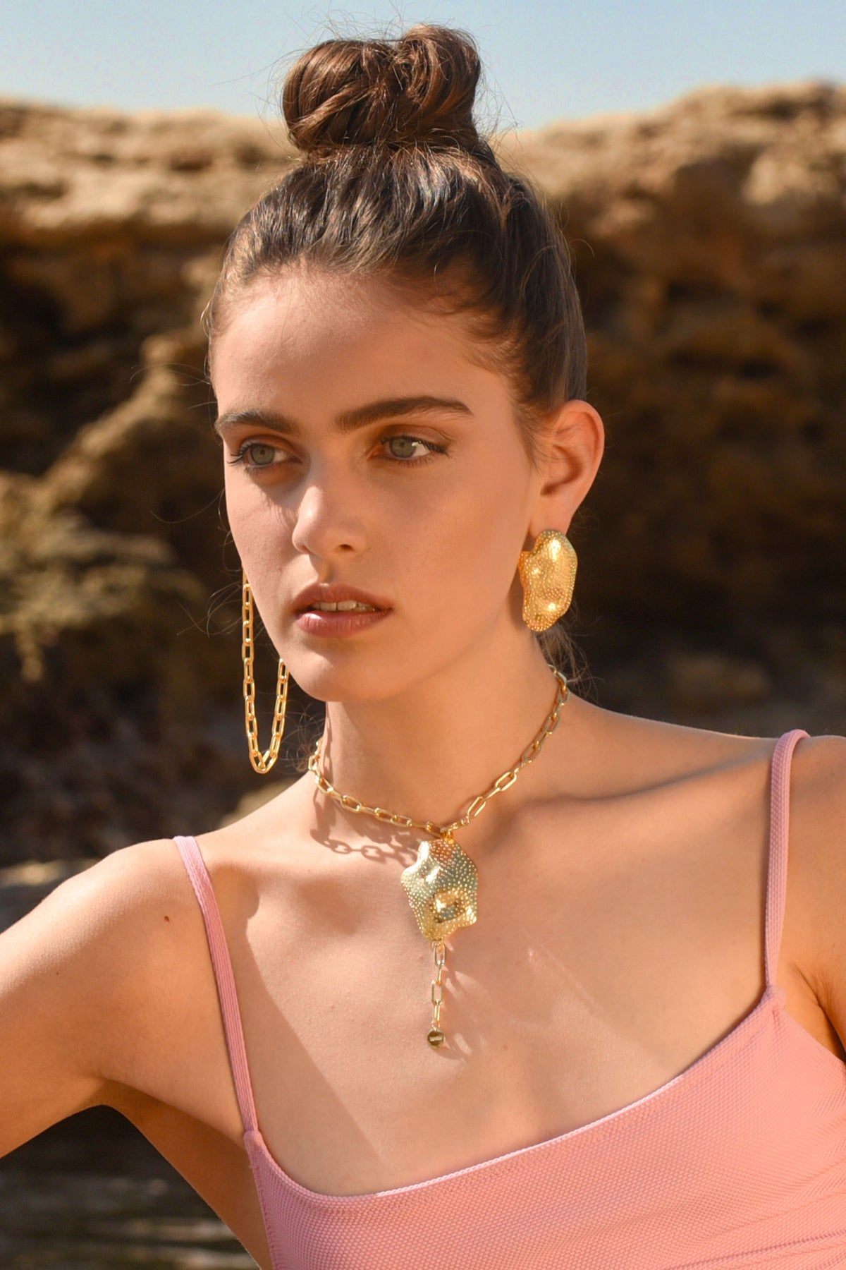 Rissa coral necklace