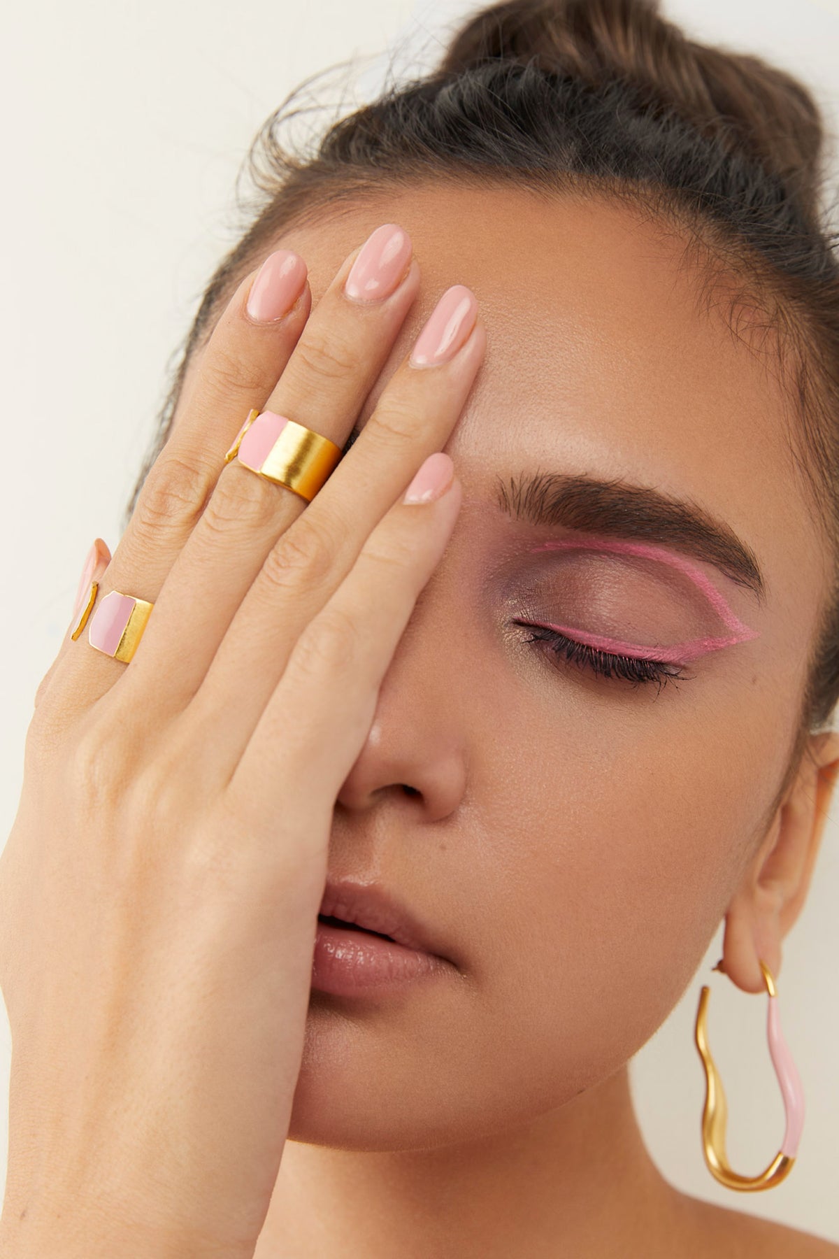 Pink Mia Hoops