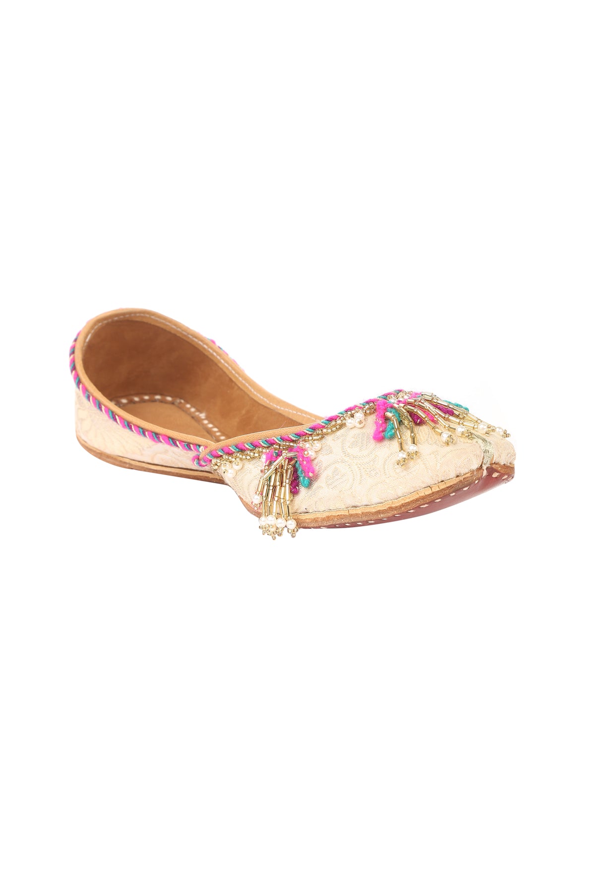 Sequin brocade jutti in ivory