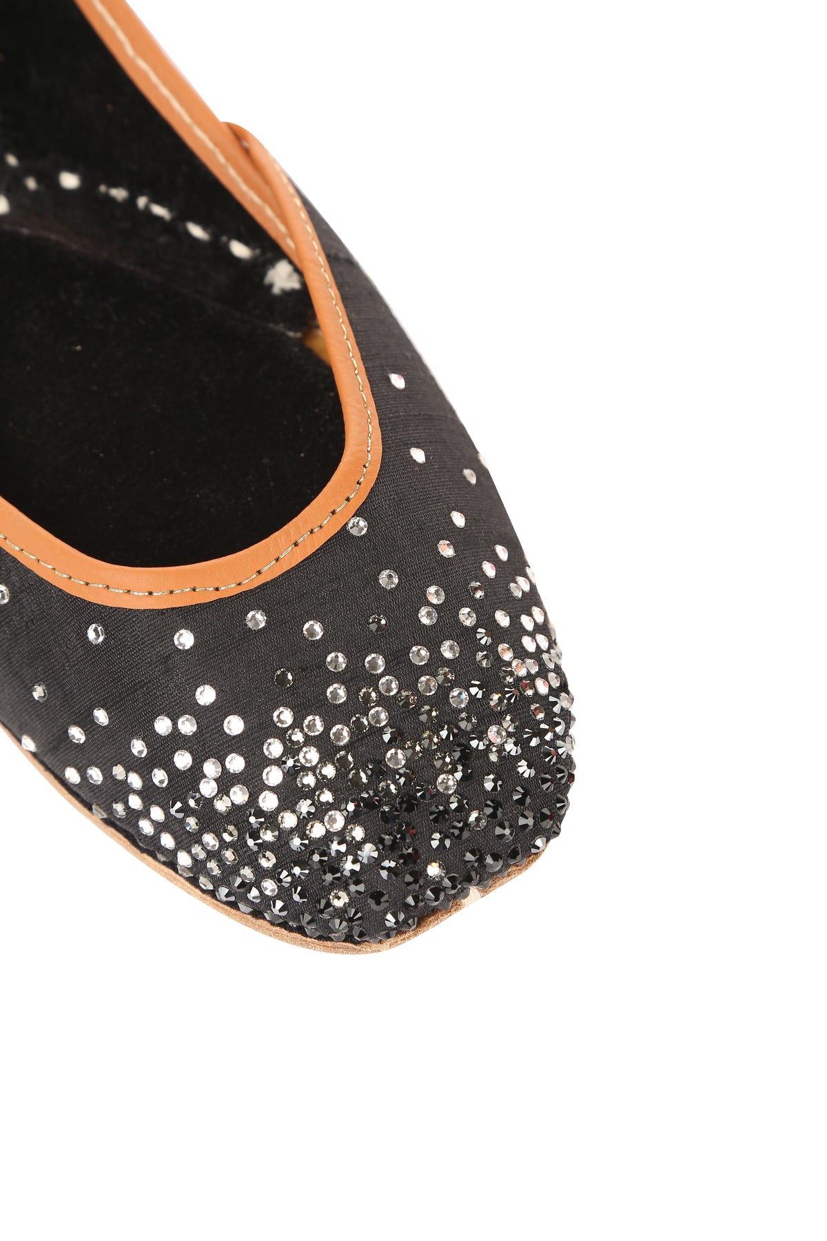 Night sky jutti in black