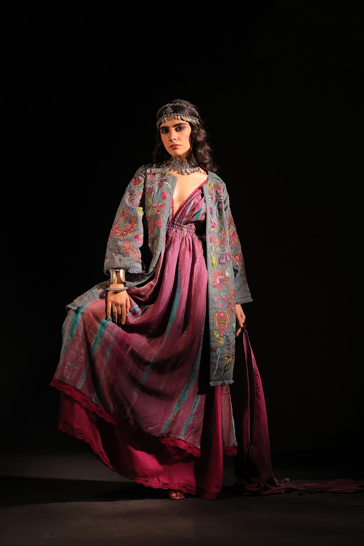 Ramola Embroidery Linen Coat