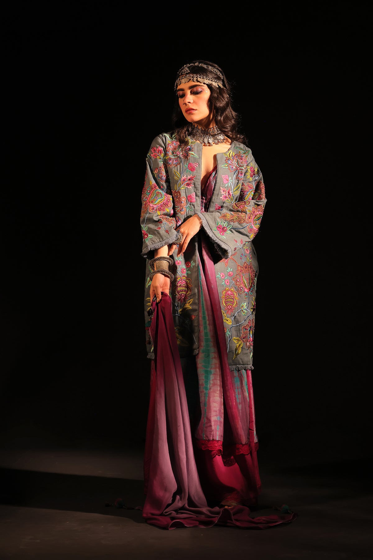 Ramola Embroidery Linen Coat