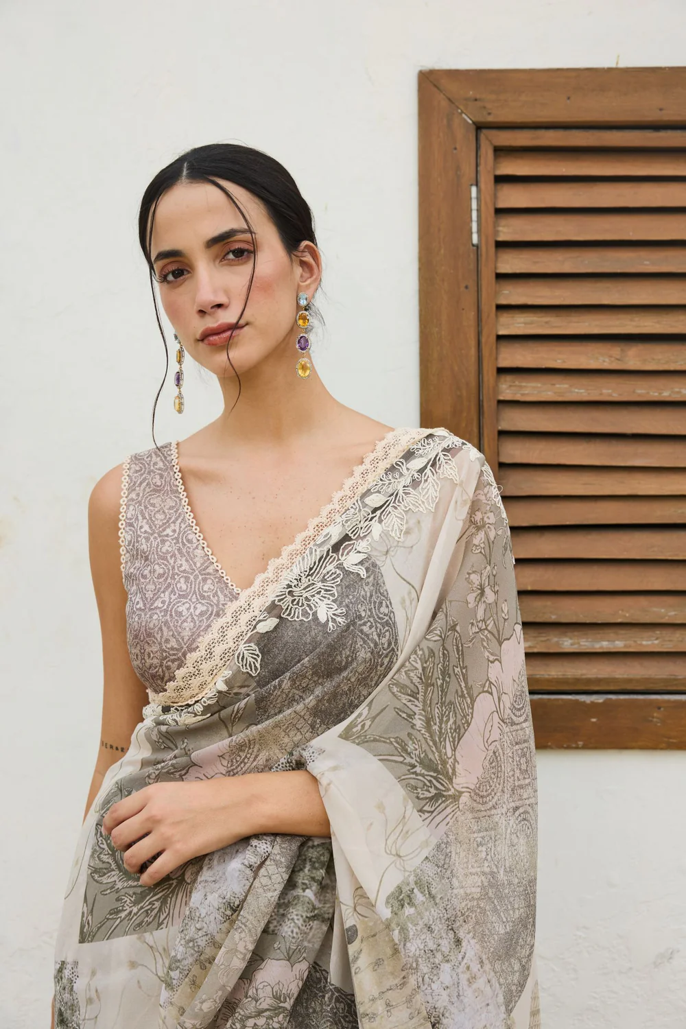 Ira Printed Embroidery Saree Set