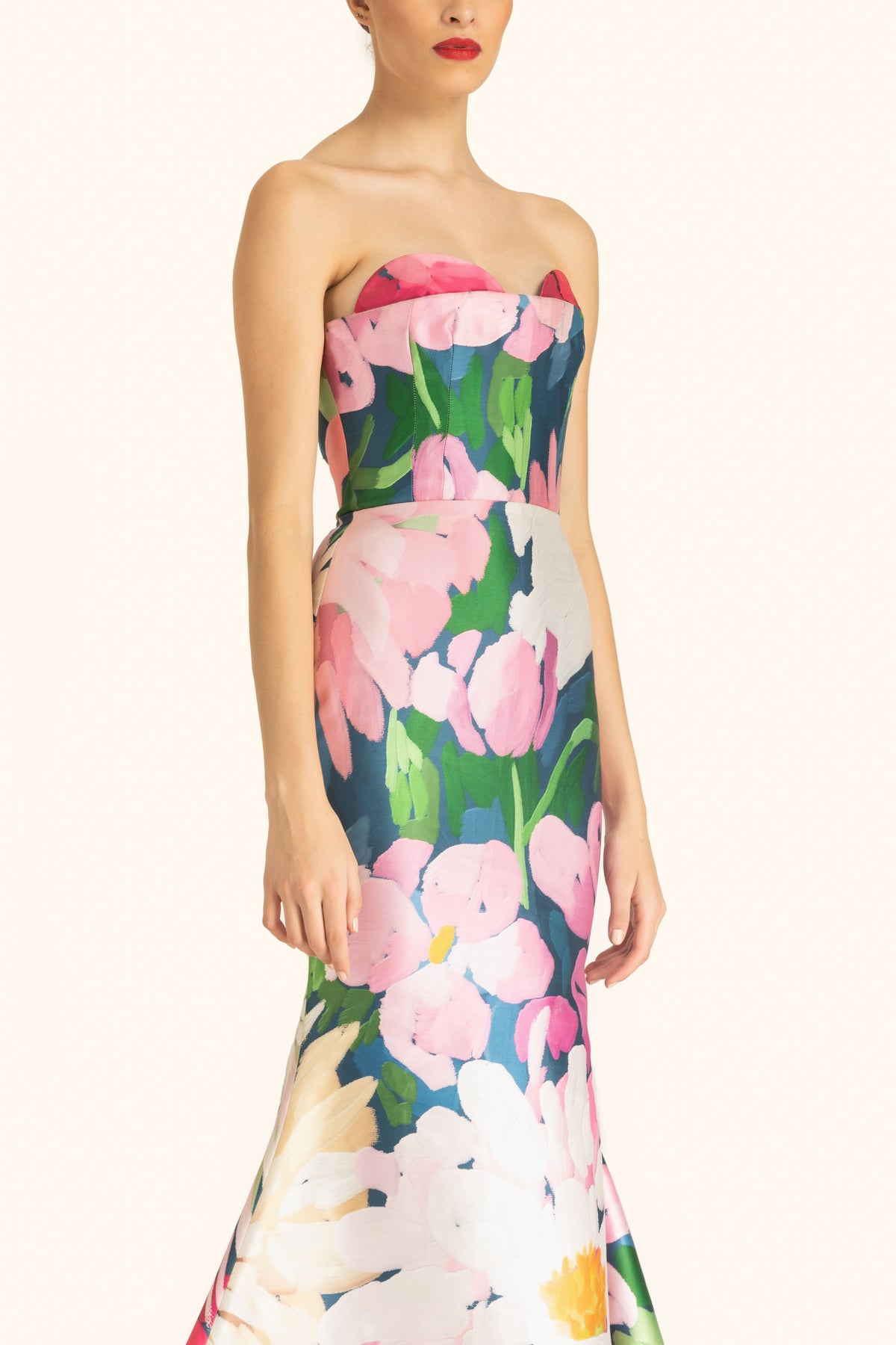 Flat Corsetted Slim Cut Mermaid Gown