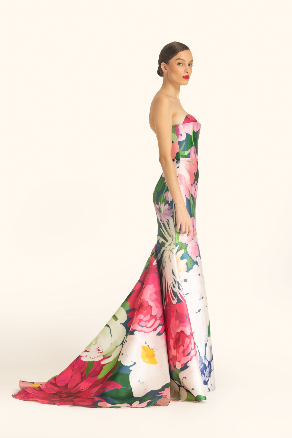 Flat Corsetted Slim Cut Mermaid Gown