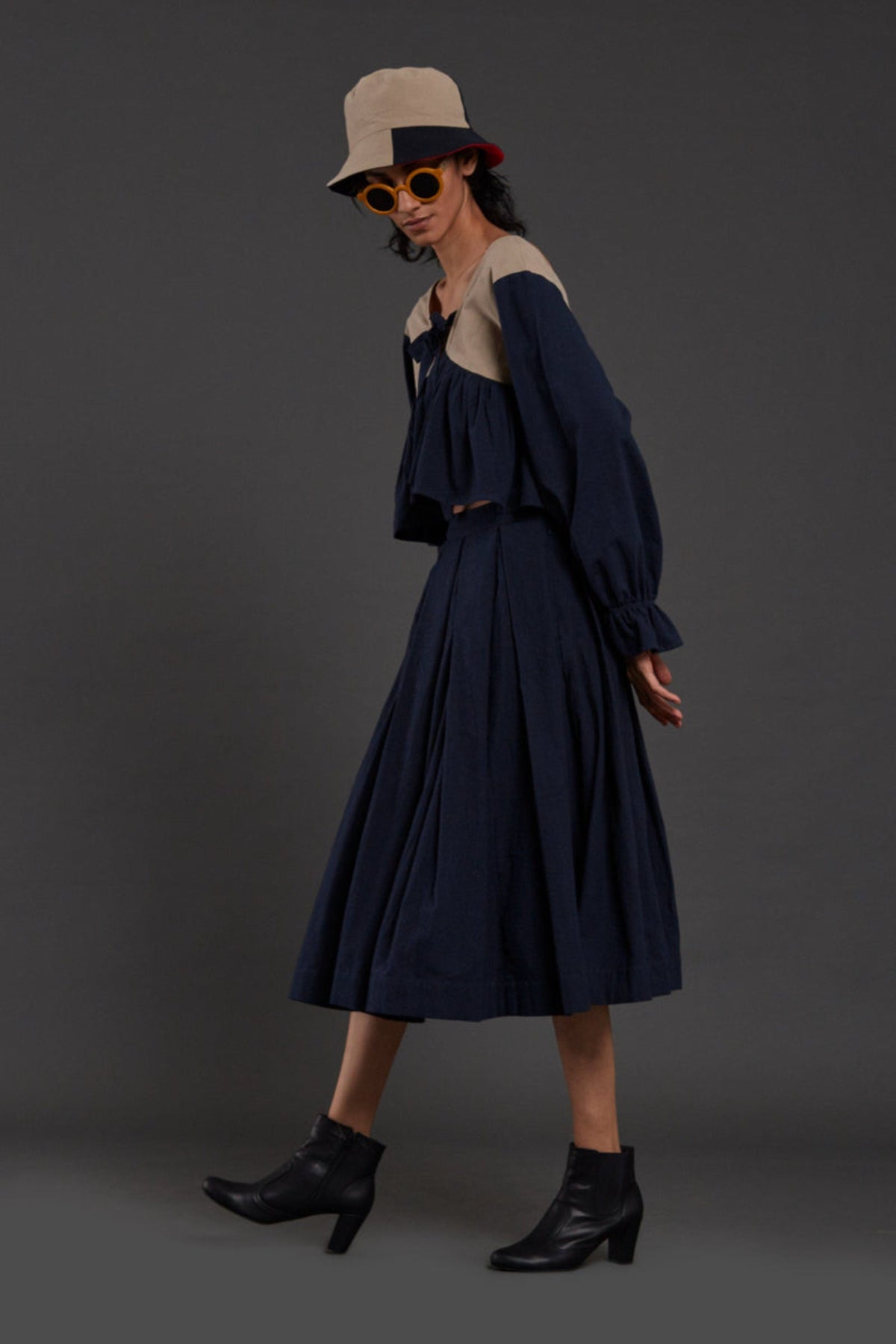 Blue And Beige Bow Set