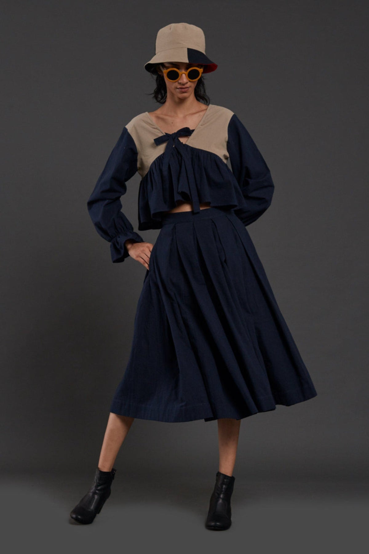 Blue And Beige Bow Set