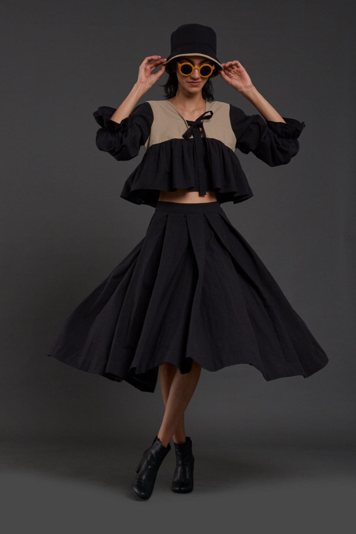 Aw Black Pleated Skirt