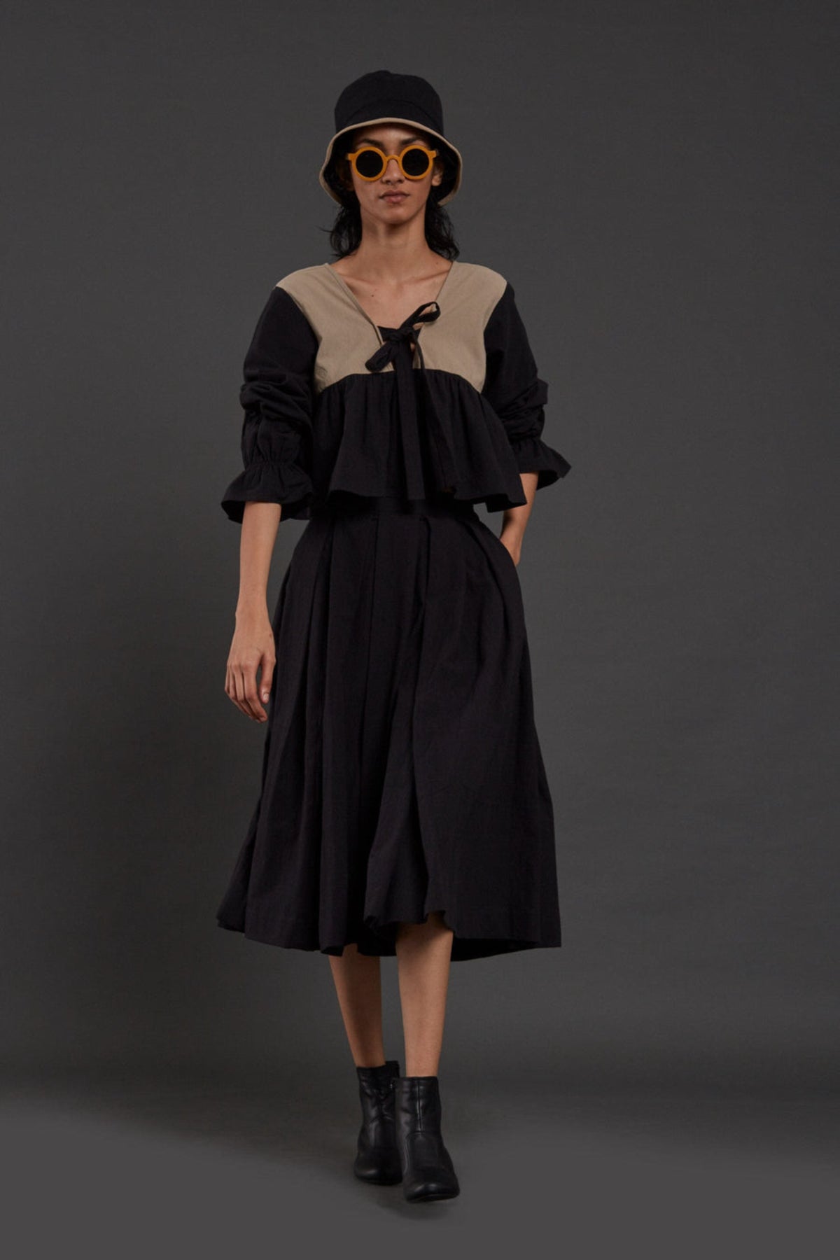 Aw Black Pleated Skirt