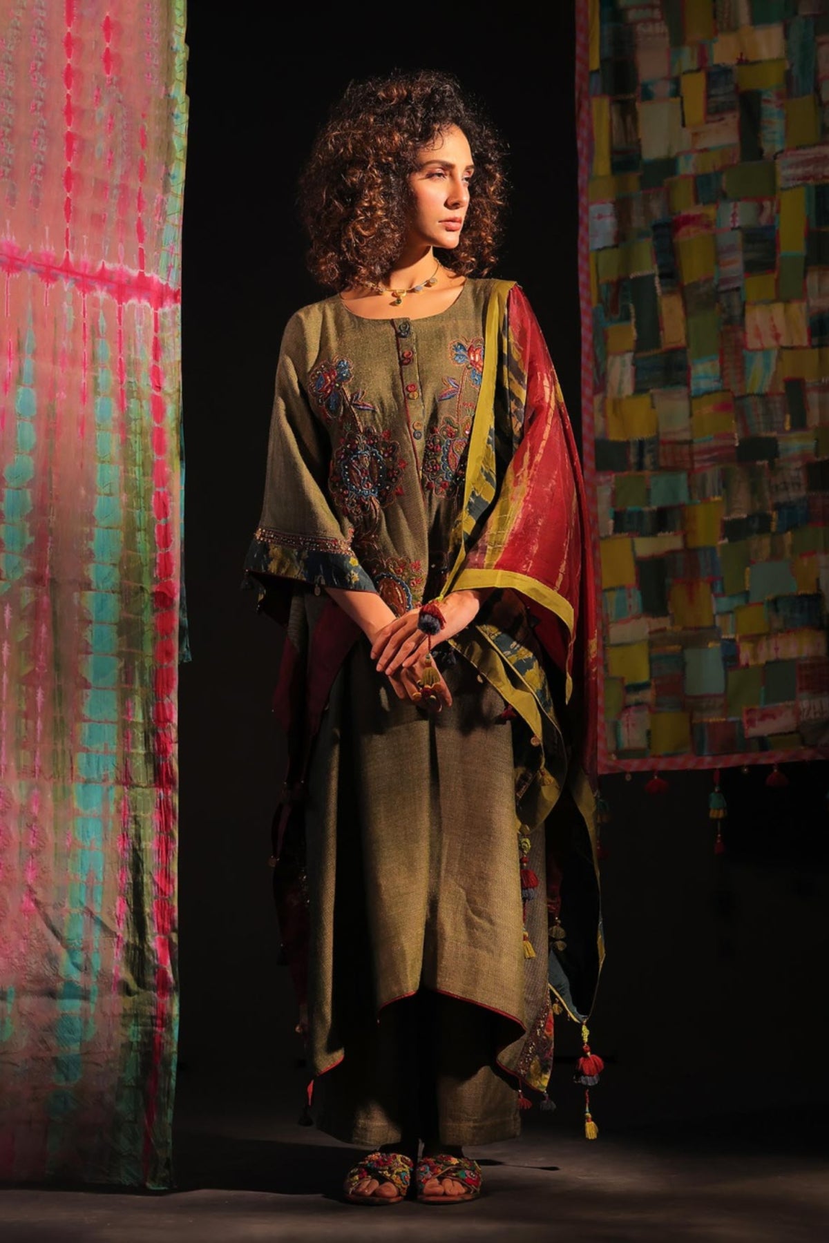 Feezah Wool Kaftan Shirt With Stole