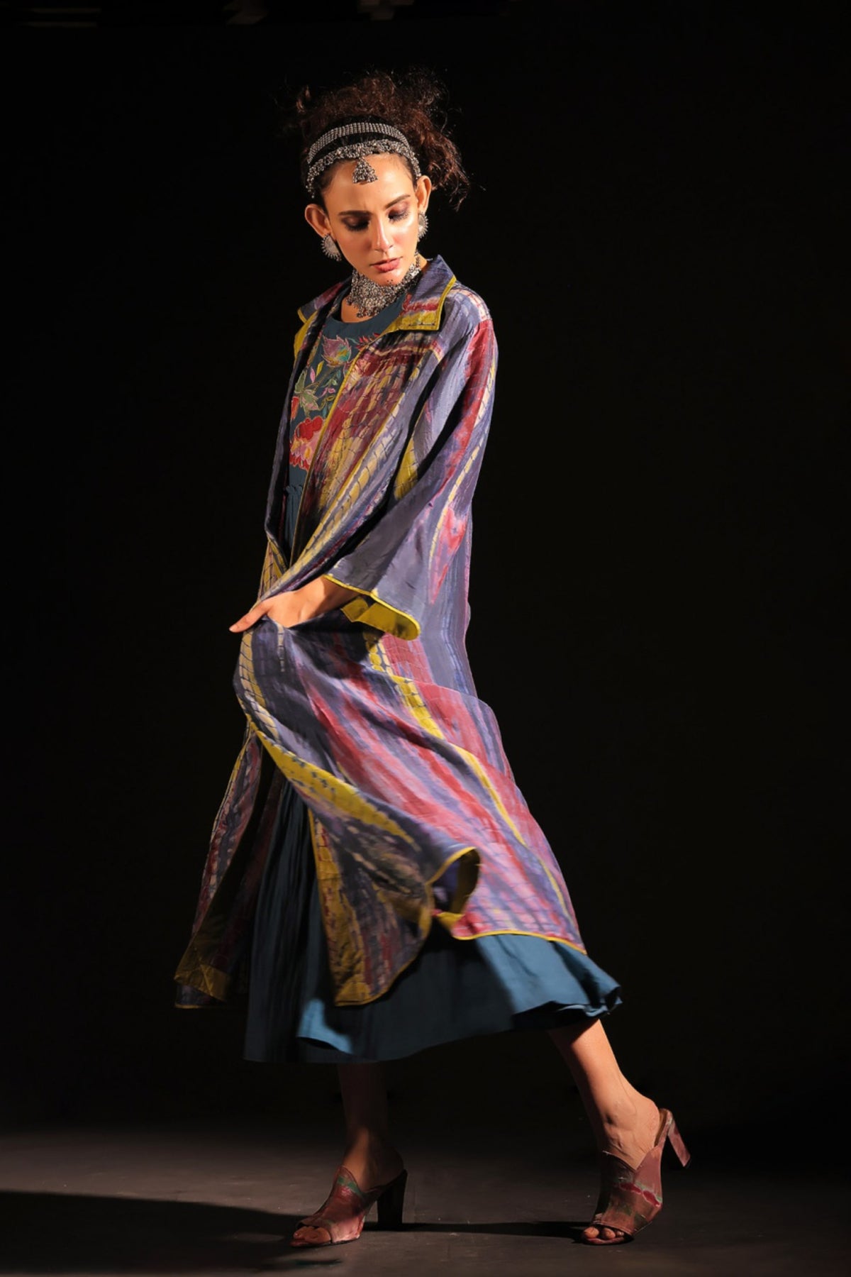 Farukh Cape Set