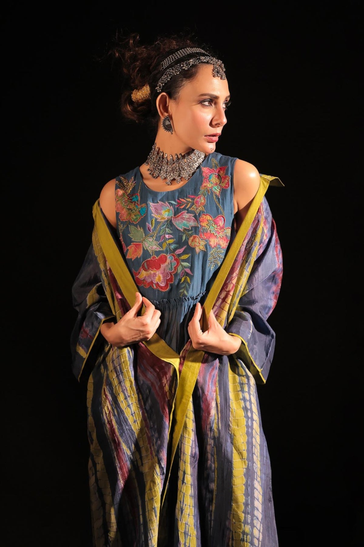 Farukh Cape Set