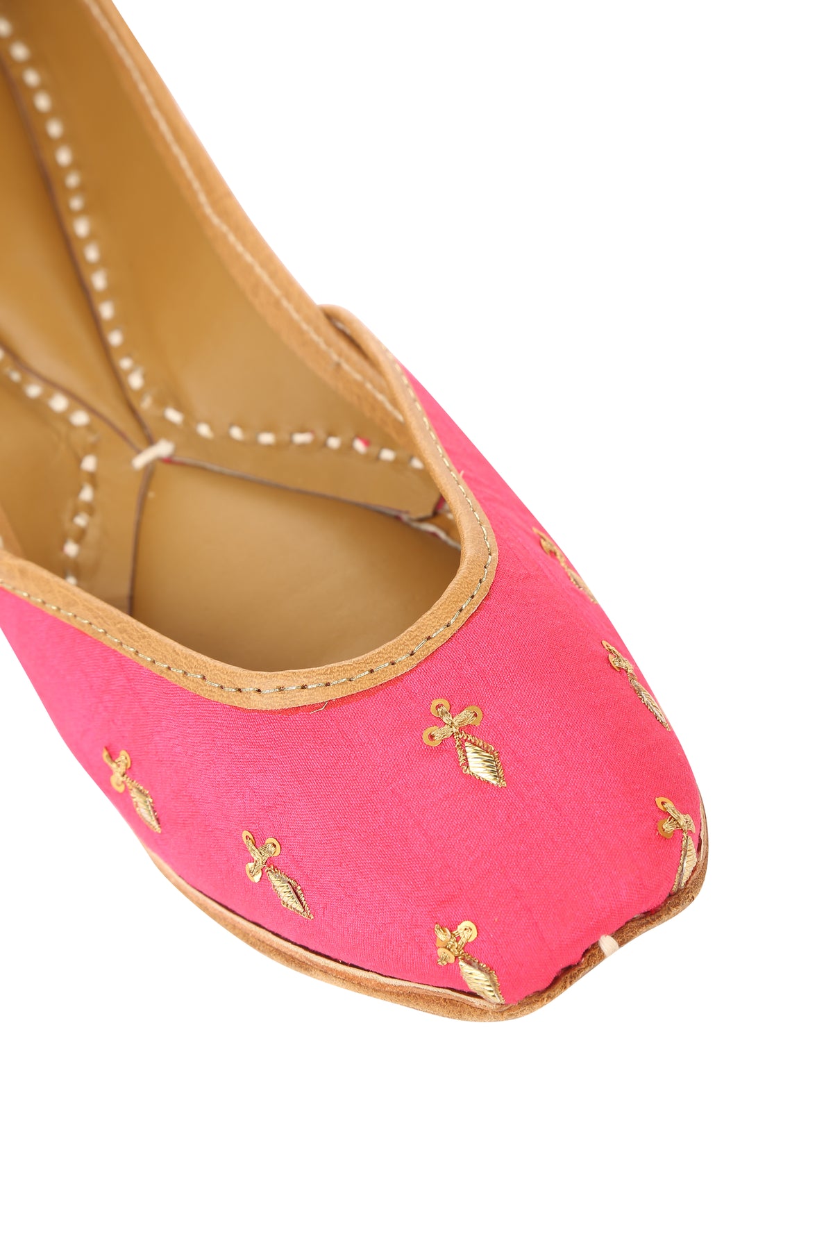Silk jutti in pink