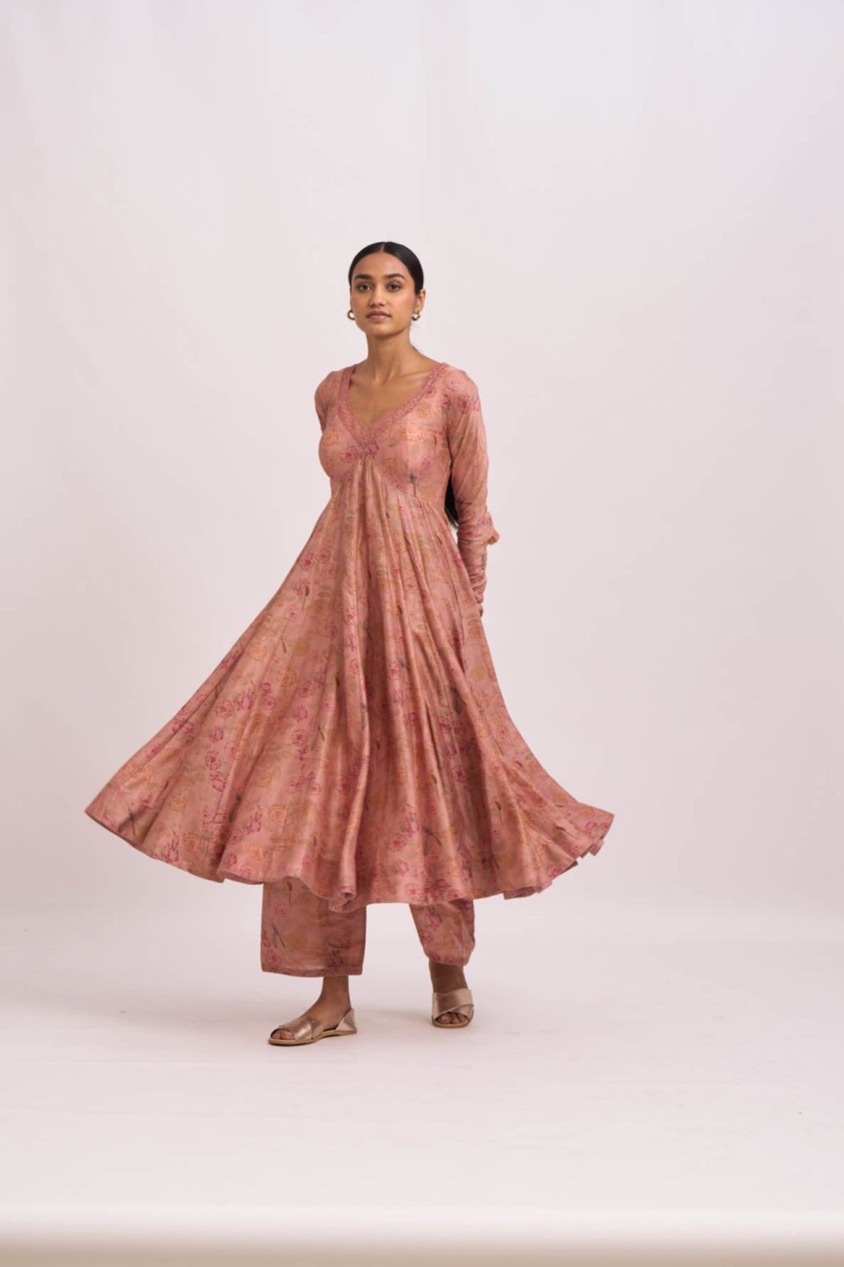 Ira  anarkali kurta set