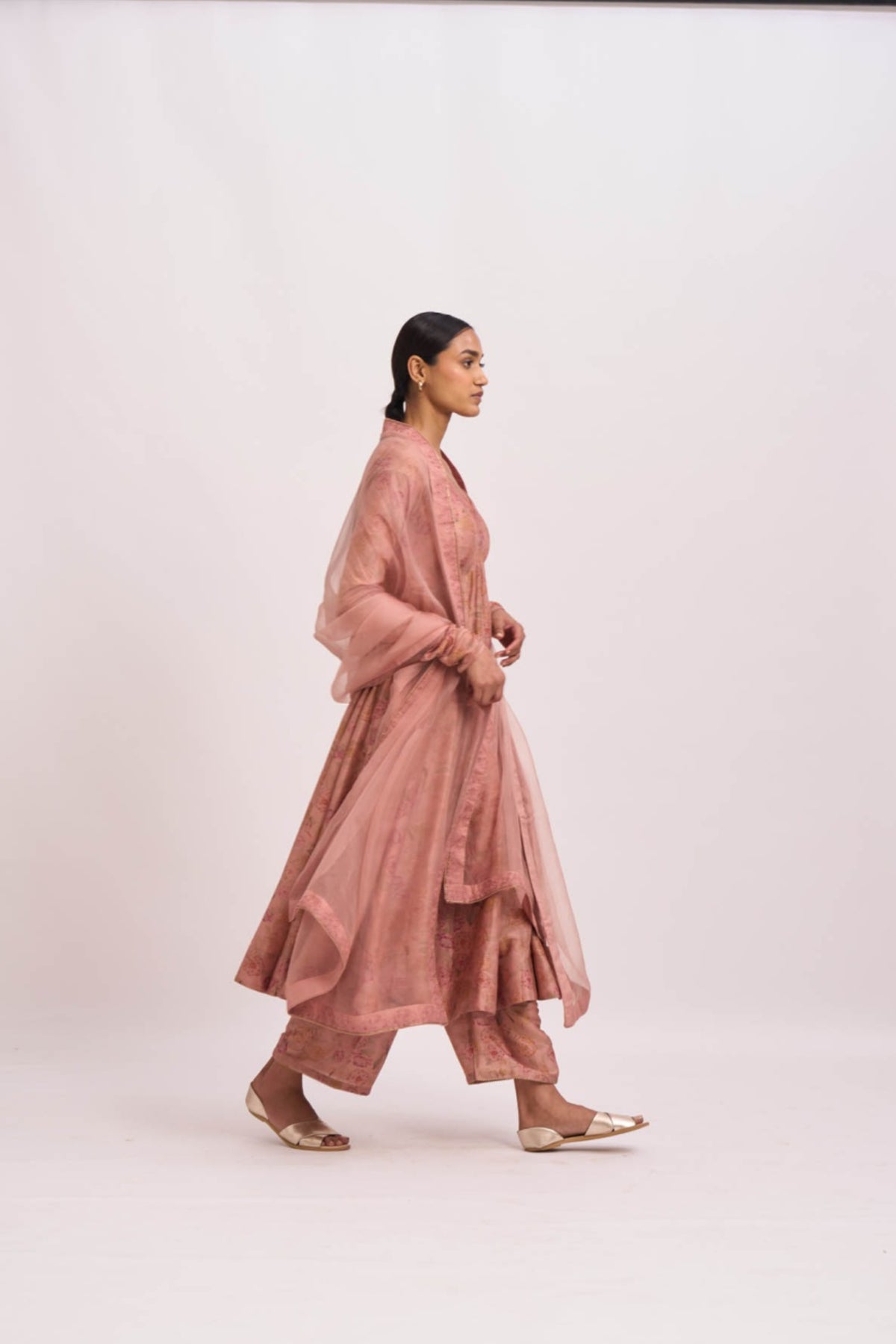 Ira  anarkali kurta set