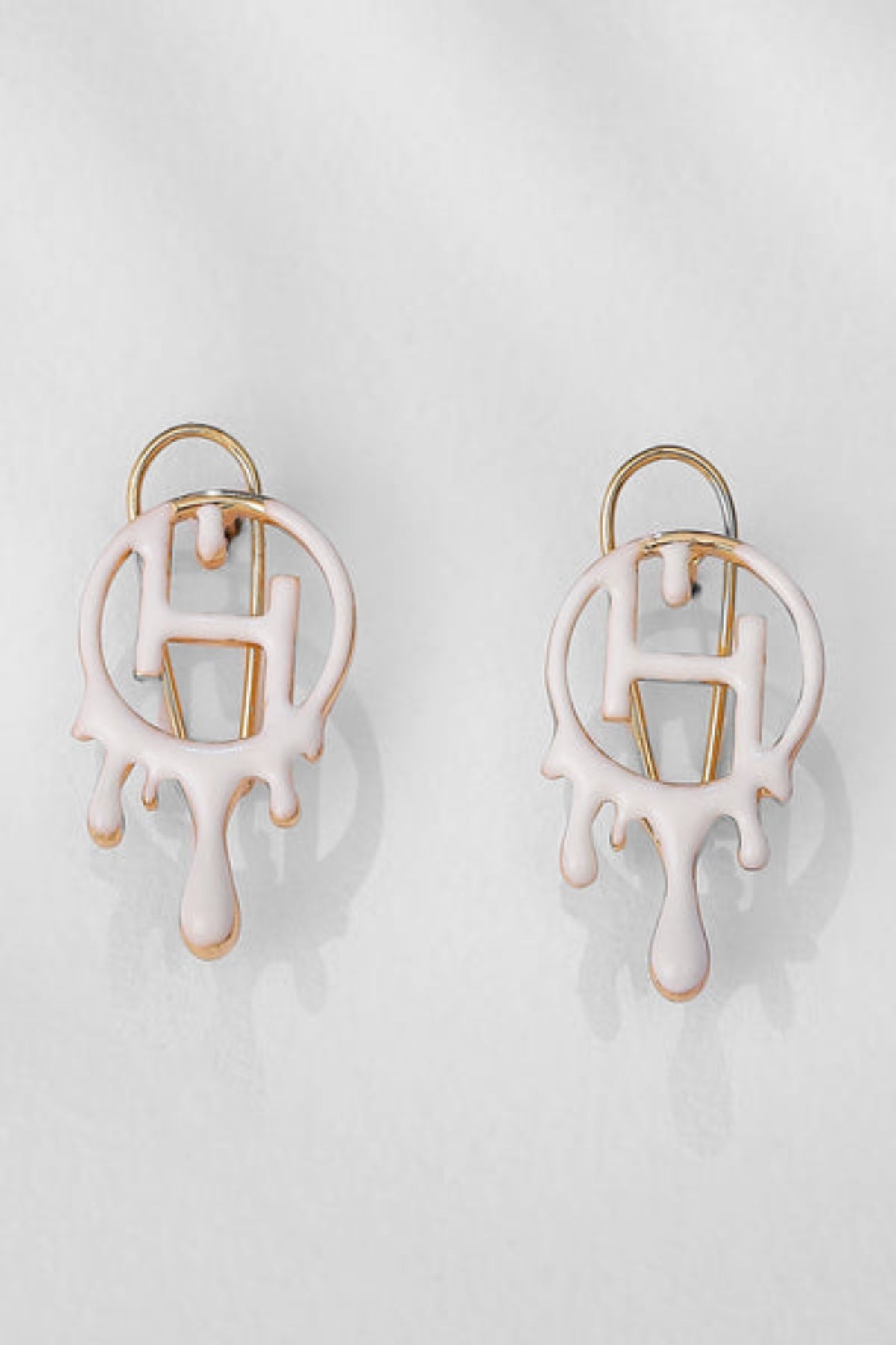 Mini Earrings in Milky White